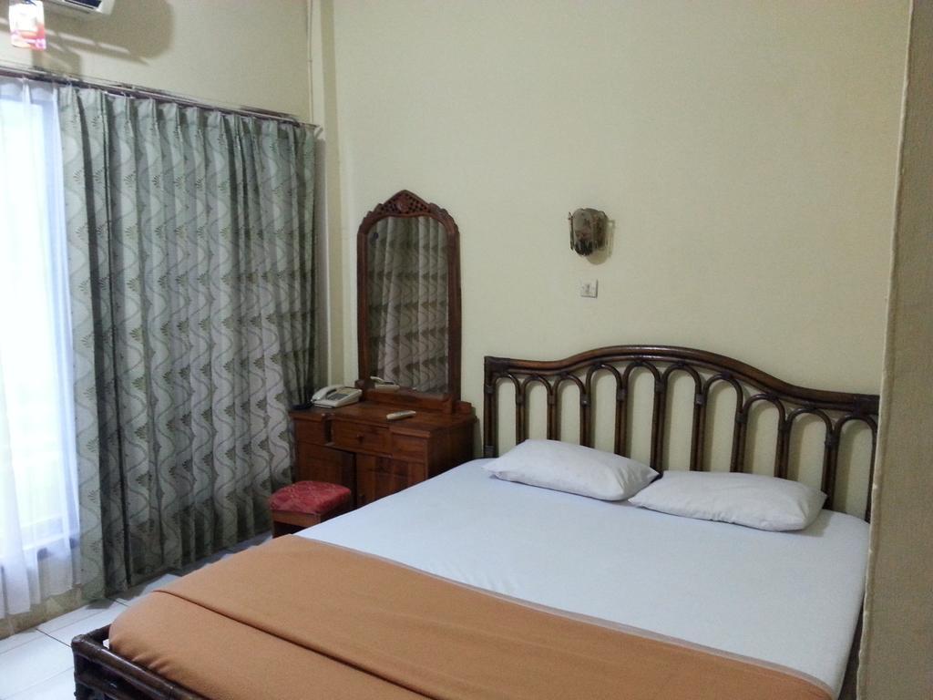 פאלמבאנג Le Paradis Hotel מראה חיצוני תמונה