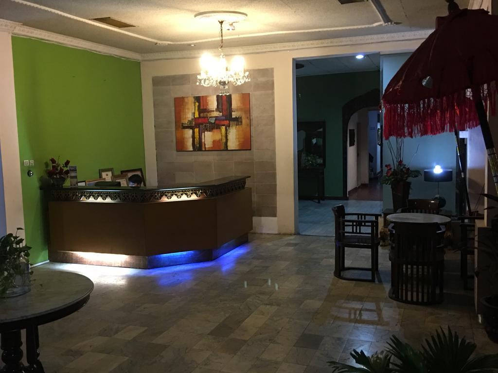 פאלמבאנג Le Paradis Hotel מראה חיצוני תמונה